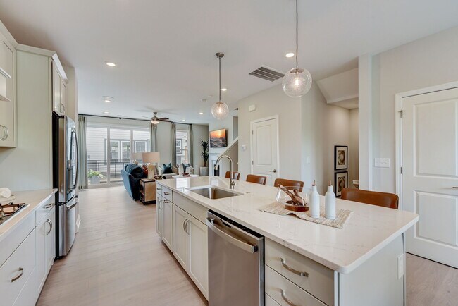 565 Silver Star Blvd, Indian Trail, NC 28079 - photo 7