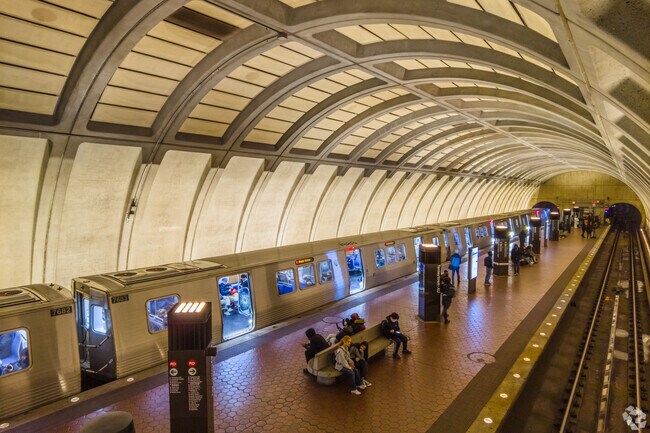 Tenley Town Metro Station Connect Kent with the rest of DC and surrounding areas.