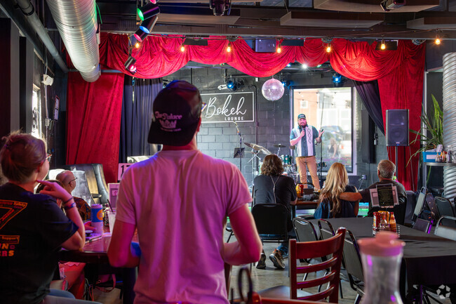 If you love live entertainment, tasty drinks, and great food then come visit the Bokeh Lounge.