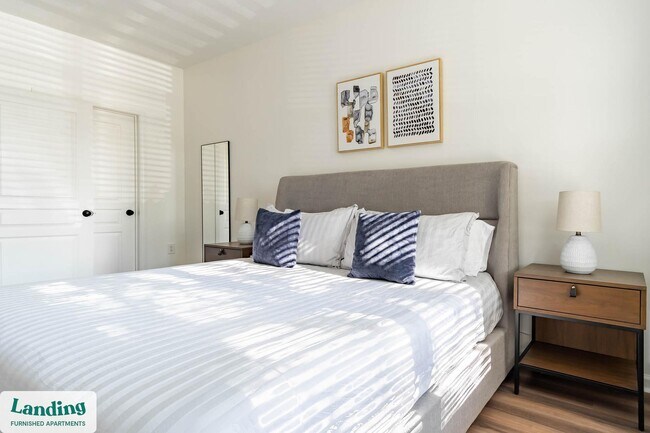 1017 Umstead Hollow Place unit 1230, Cary, NC 27513 - photo 6