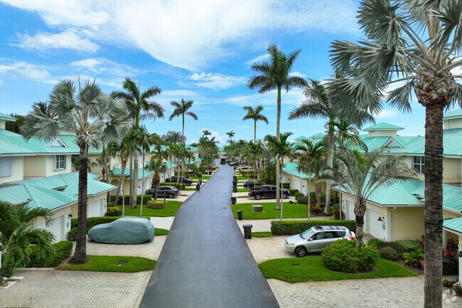 Peaceful street in between the townhouses in Hypoluxo neighborhood.