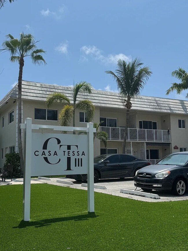 425 NE 7th Ave Unit 5, Delray Beach, FL 33483