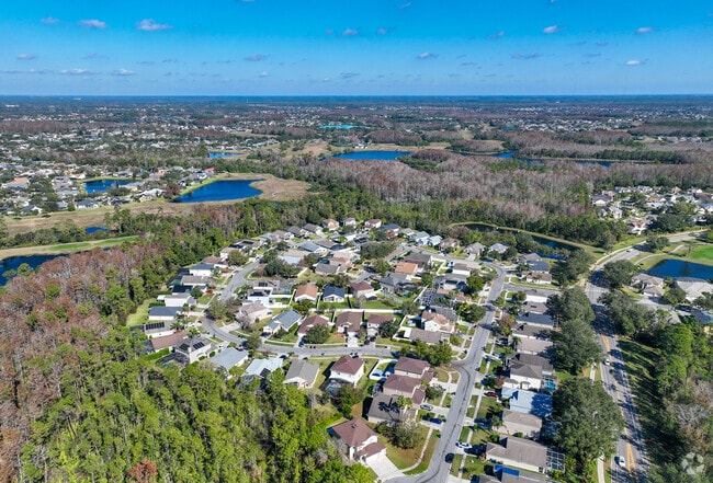 The Alafaya community sits amongst gold courses, beautiful homes and is close UCF.