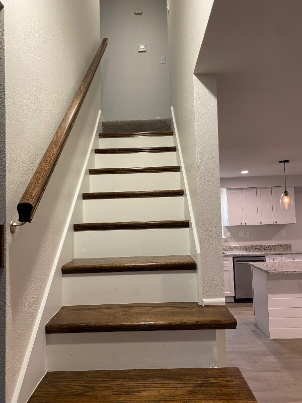 1805 S Franklin St, Irving, TX 75060 - photo 4