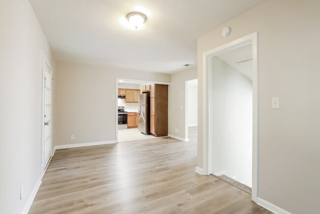 4303 Anvers Blvd, Jacksonville, FL 32210 - photo 5