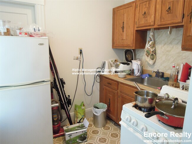 349 Pleasant St unit A1-21, Malden, MA 02148 - photo 4
