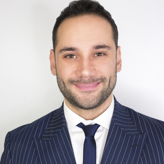 Agent Photo