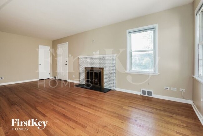 87 S 2nd Ave, Lombard, IL 60148 - photo 4