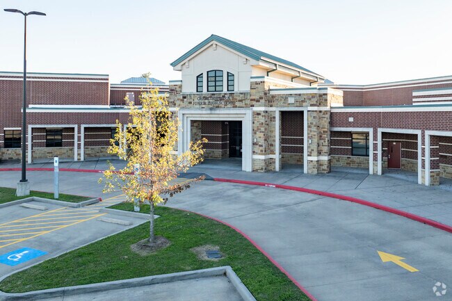 Creekside Park Junior High is part of the highly rated Tomball ISD.