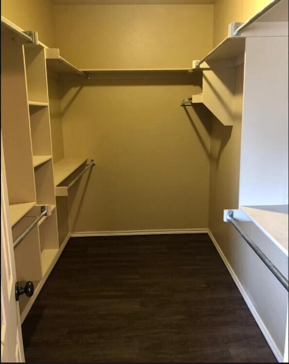 100 Barrett Place, Edmond, OK 73003 - photo 6