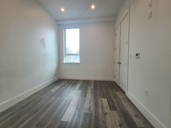 715 Park Ave unit 2E, East Orange, NJ 07017 - photo 6