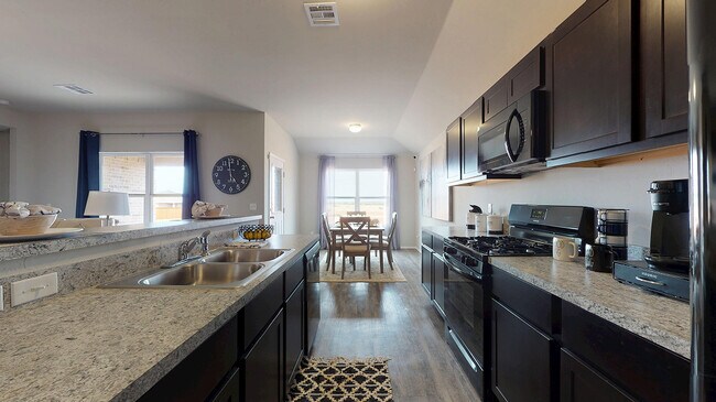 716 N Redbud Ave unit 36042668, Beggs, OK 74421 - photo 5