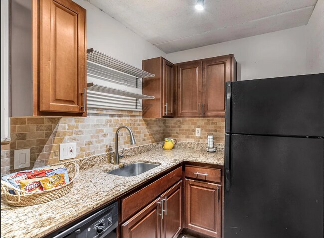 1835 E Don Carlos Ave unit 109, Tempe, AZ 85281 - photo 6