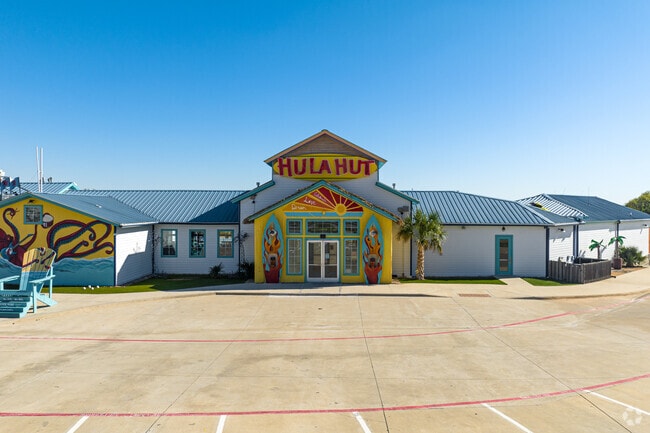 Lots of unique restaurants and entertainment near Lakewood Village.
