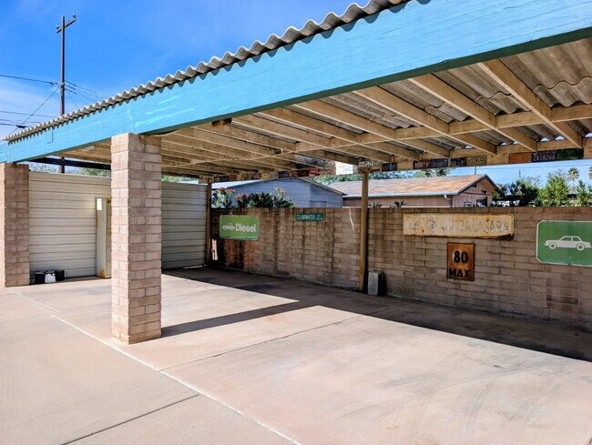 203 N Grande Ave unit Rear Unit, Tucson, AZ 85745 - photo 4