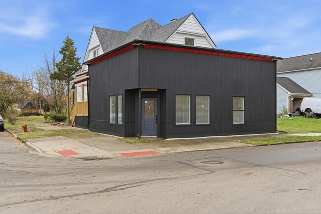 2503 W Forest Ave, Detroit, MI 48208 - photo 2