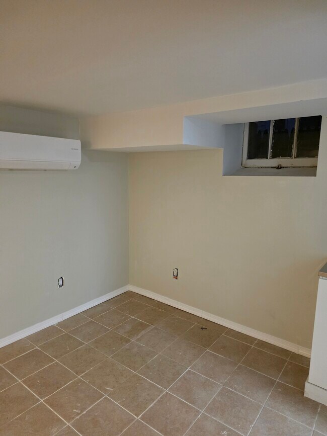 1770 Park Ave unit 1, Bridgeport, CT 06604 - photo 7