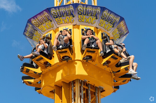 Valley High Manor residents can enjoy exciting rides at the Iowa State Fair.