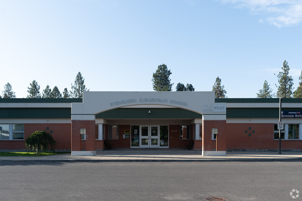 Evergreen elementary sits tucked away within the Town and Country neighborhood.