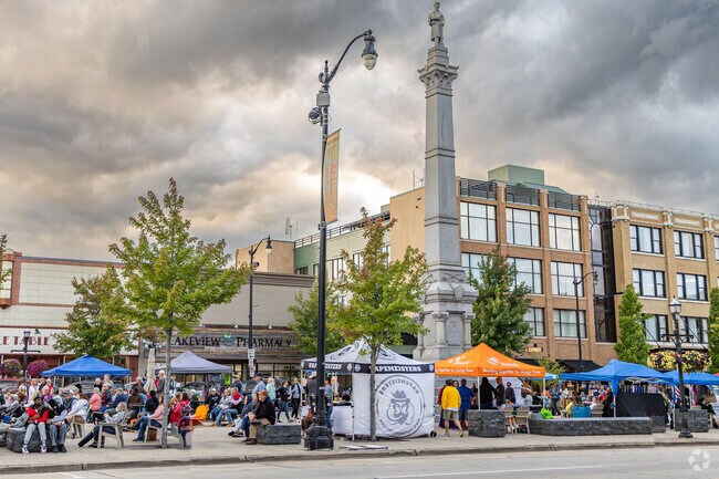 Monument Square is the epicenter of Downtown Racine.