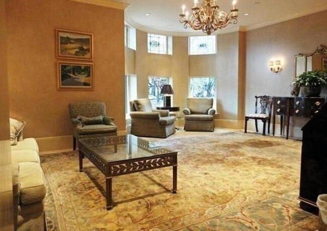 416 Commonwealth Ave unit 319, Boston, MA 02215 - photo 3