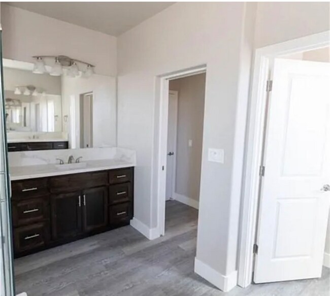 630 E Juniper Ave, Atwater, CA 95301 - photo 5