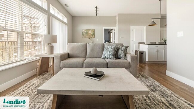 41 E 9th Ave unit 3-300, Columbus, OH 43201 - photo 3