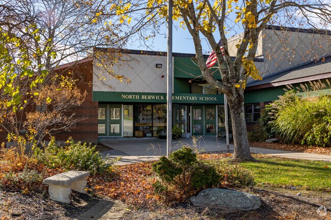 North Berwick Elementary is a K-5 School for North Berwick, Maine students.