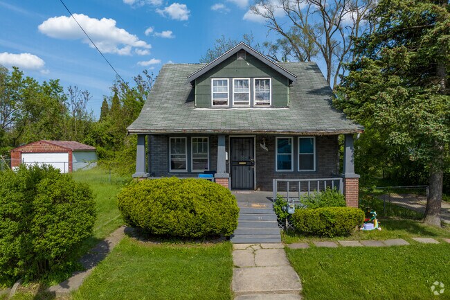 Large Craftsman style Bungalows are good for large families in Tireman.