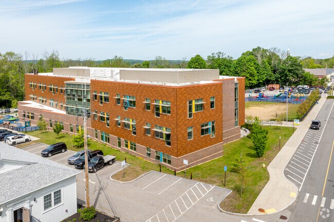 Templeton Elementary School in Templeton, MA.