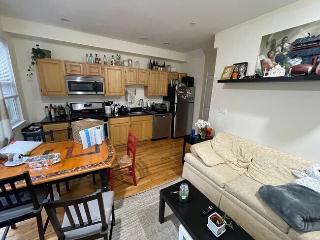 13 Sewall St unit 1, Boston, MA 02120 - photo 5