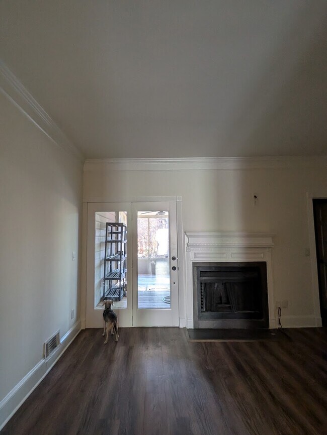 2187 Spring Walk Ct, Atlanta, GA 30341 - photo 6