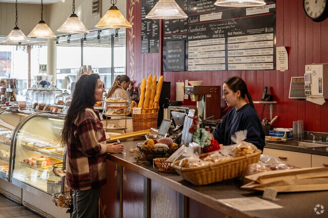 Market Street Bakery in Chehalis serves fresh pastries and coffee in a friendly, local setting.