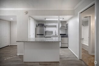 2006 Sul Ross St, Houston, TX 77098