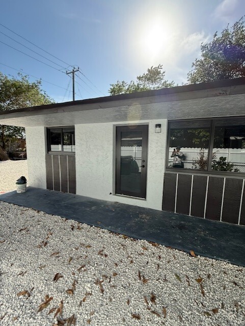 6216 Cleveland St, Hollywood, FL 33024