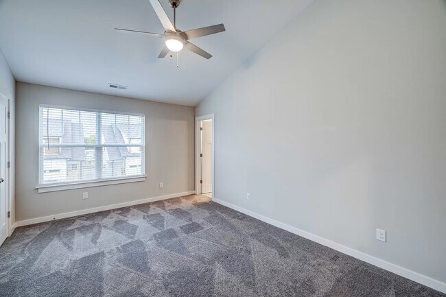 2129 Bayport Ave, Old Hickory, TN 37138 - photo 5