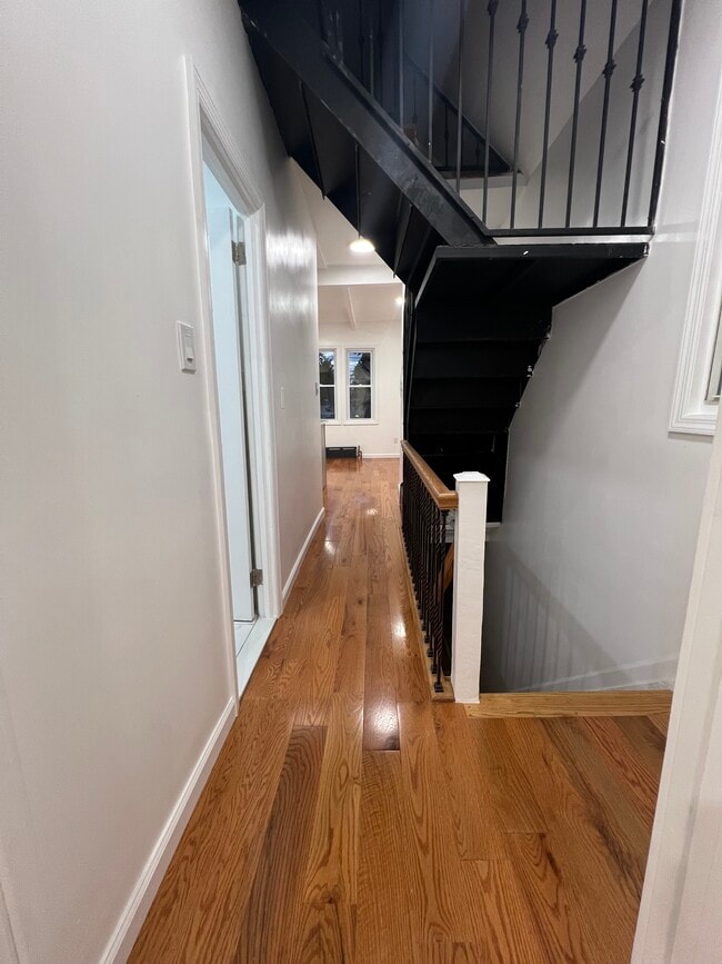 10719 90th St unit Ozone Park second fl, Ozone Park, NY 11417 - photo 5