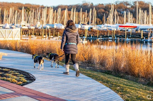 Garvies Point in Glen Cove is just minutes away from Matinecock and offers several activities.