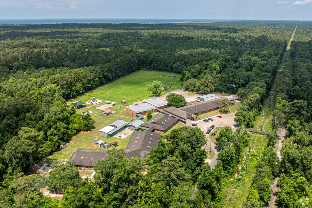 Chahta-Ima Elementary School has an overall Niche grade of A-.