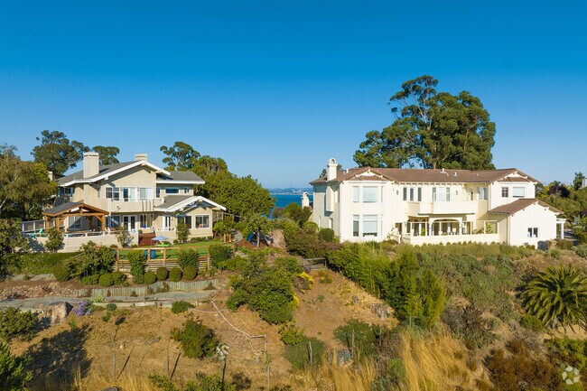 Larger homes in Peacock Gap’s gated neighborhoods easily sell for over 5 million.