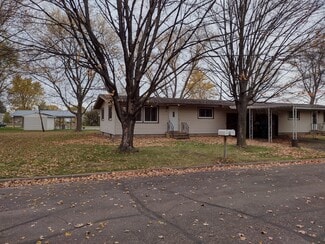 718 Jennifer Ct Unit 718, Chippewa Falls, WI 54729