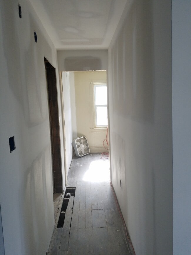 1116 S Main St unit 2, Hampstead, MD 21074 - photo 5