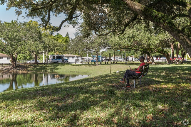 Recharge your energy by sitting at one of the benches along the walking path at Oakgrove Park.