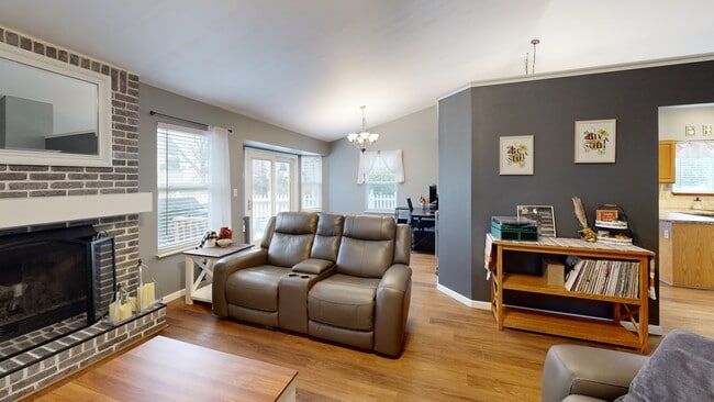 3409 Daybreak Ln, Saint Charles, MO 63303 - photo 3