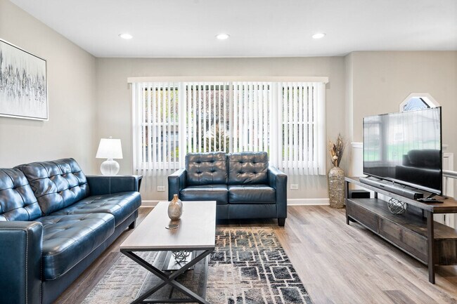 804 Willow St unit ID1285016P, Lake In the Hills, IL 60156 - photo 2