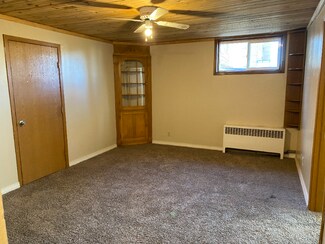 227 Central Ave S Unit 5, Valley City, ND 58072