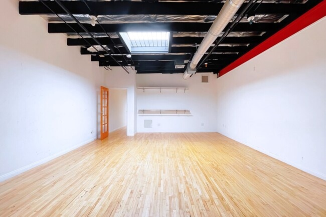 5401 Alvern Cir unit Suite D, Los Angeles, CA 90045 - photo 5