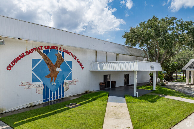 Oldsmar Christian School has 193 students in grades K-12.