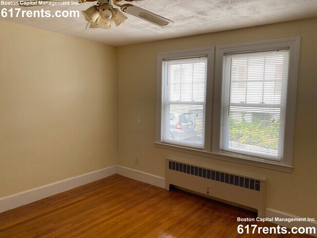 460 Highland Ave unit 2, Malden, MA 02148 - photo 4