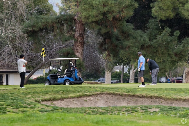 Come play a round of golf at Arrowhead Country Club.
